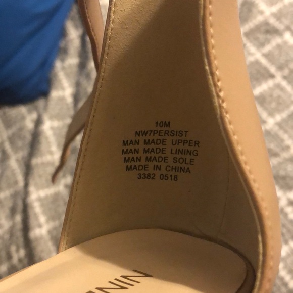 Nine West Pruce Ankle Strap Block Heel Sandal - Picture 4 of 5